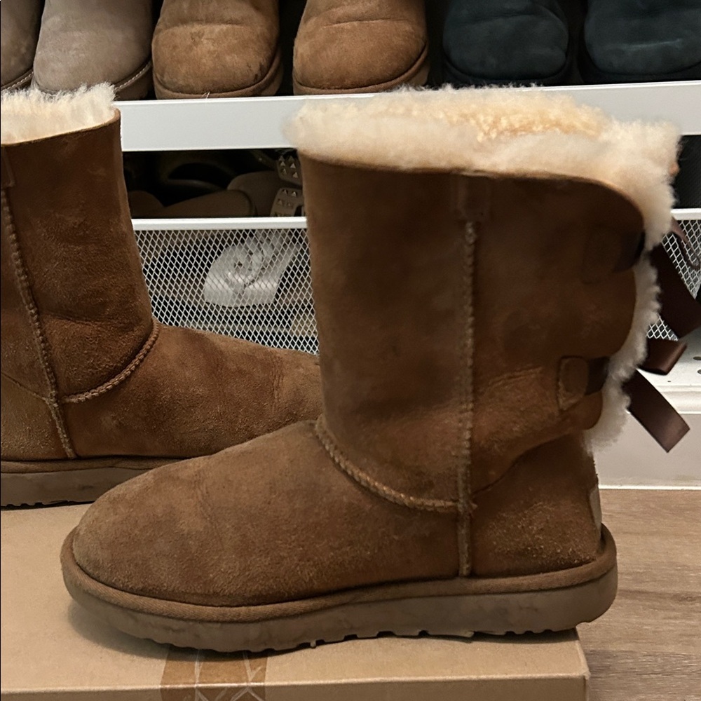 UGG Chestnut Bailey Bow Women’s 7 - Picture 5 of 12